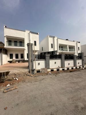 Mordern & Exclusive 4-bedroom Semi-detached Duplex with Bq, Lugbe District, Abuja, Semi-detached Duplex for Sale