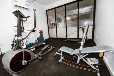 Luxury 4 Bedroom Maisonette, 30 a, Olabanji Olajide Street, Lekki Phase 1, Lekki, Lagos, Flat / Apartment Short Let