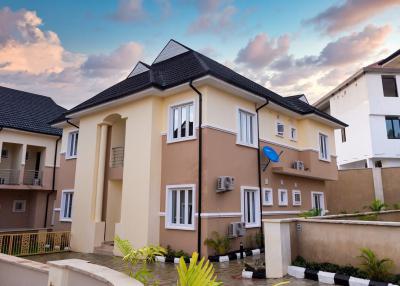 a 6bedroom Fully Furnished Apartment at Agodi Gra., Agodi Gra, Ibadan, Oyo, Flat / Apartment for Rent