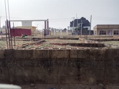 Distress 800sqm  Estate Land with a Dpc for a Fully Detached Duplex, Sungold Estate, Galadimawa, Abuja, Residential Land for Sale