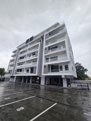 Massive 5 Bedroom Penthouse with 2 Bqs, Ikoyi, Lagos, Flat / Apartment for Sale