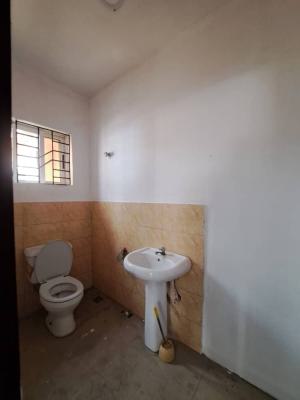 3 Bedrooms Upstairs at Ikate Lekki, Salem, Lekki, Lekki, Lagos, Flat / Apartment for Rent