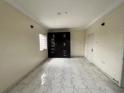 Newly Built 3 Bedroom Apartment, Panti Street, Adekunle, Yaba, Lagos, Flat / Apartment for Sale