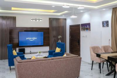 Exquisitely Built 2/3 Bedroom Apartment, Surulere, Lagos, Mini Flat (room and Parlour) Short Let