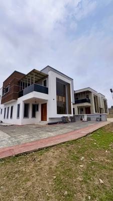 4-bedroom Semi-detached Duplex, Location: Chief Lateef Oyelade, Ringroad Gra,ibadan, Nigeria, Ibadan, Oyo, Semi-detached Duplex for Sale