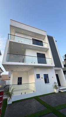 4-bedroom Fully Detached Duplex with a Room Bq, Prestigious Location: Oluyole Estate, Ibadan, Ibadan, Oyo, Detached Duplex for Sale