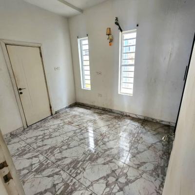 Fully Renovated Single Room, Ikota, Lekki Expressway, Lekki, Lagos, Flat / Apartment for Rent