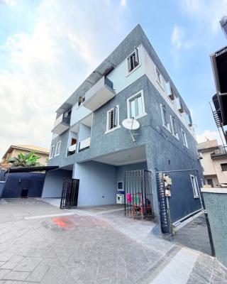 Lovely Built 4 Bedroom Semi Detached Duplex with Bq, Magodo, Lagos, Semi-detached Duplex for Sale