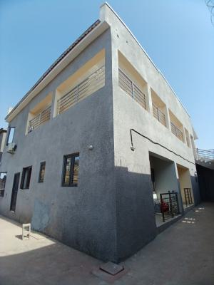 Brand New 2 Bedroom Block of Flat, Guzape District Abuja Diplomatic Zone, Guzape District, Abuja, House for Rent