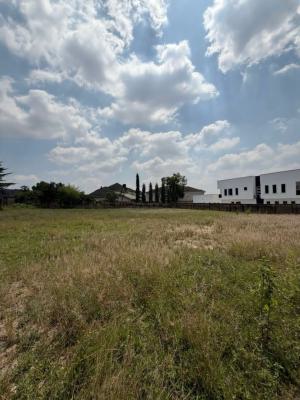 a Complete Cut Out  Dry Land Measuring 1100sqm, Kolapo Ishola Gra, Ibadan, Oyo, Land for Sale