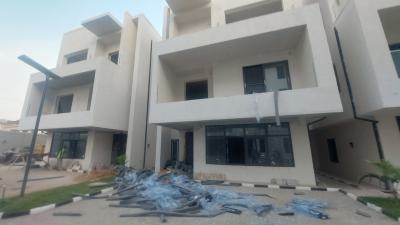 Newly Finished 5 Bedroom Serviced Terrace Duplex with Bq, Guzape District, Abuja, Terraced Duplex for Rent