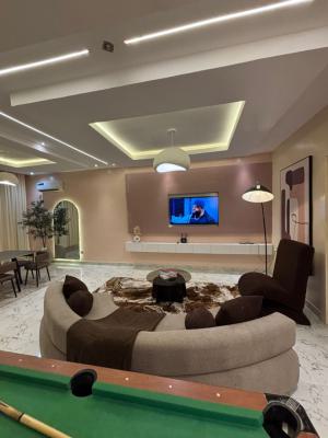 Luxurious 2 Bedroom with Pool, Gym and Snooker Board, Lekki, Ikate, Lekki, Lagos, Flat / Apartment Short Let