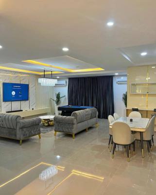 Premium Luxury 4 Bedroom with Ps5, Snooker, Gym, Swimming Pool, Ikate, Lekki, Lagos, Flat / Apartment Short Let