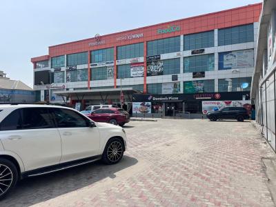 Functional Shopping Mall  - Commercial Property, Orchid Road Lekki Expressway, Lekki, Lagos, Plaza / Complex / Mall for Sale