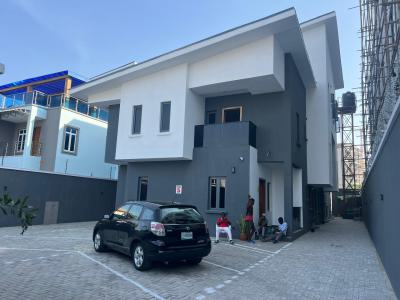 2 Bedroom Apartment, Right Hand Side, Lekki Phase 1, Lekki, Lagos, Flat / Apartment for Rent