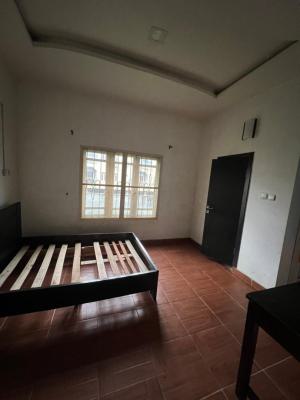 a Very Spacious Bq, Ikota, Lekki, Lagos, Flat / Apartment for Rent