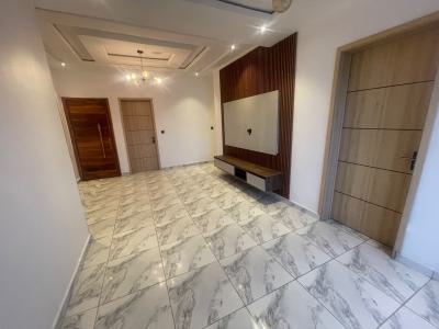 Nicely Built 2 Bedroom Flat, Ikate, Lekki, Lagos, Flat / Apartment for Sale