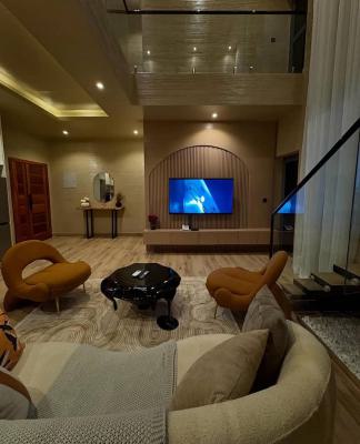 Luxury 1 Bedroom Loft with Swimming Pool, Lekki Phase 1, Lekki, Lagos, Flat / Apartment Short Let