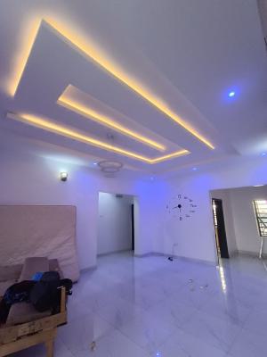 a Well Built 2bedroom Flat, Before Novare Shoprite Ajah, Lekki Phase 2, Lekki, Lagos, Flat / Apartment for Rent