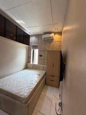 Beautifully Designed Studio Apartment, Lekki Phase 1, Lekki, Lagos, Flat / Apartment Short Let