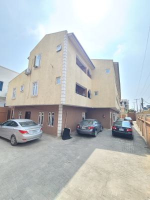 2 Bedroom Flat with Kitchenette, Ilasan, Lekki, Lagos, Flat / Apartment for Rent
