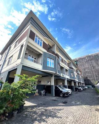 4-bedroom Terrace with Boys Quarters, Oniru, Victoria Island (vi), Lagos, Terraced Duplex for Rent