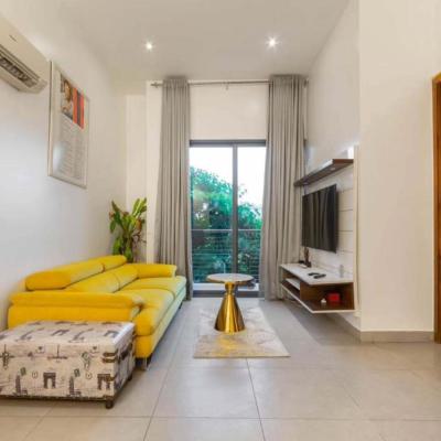 Beautiful 3-bedroom Apartment, Old Ikoyi, Ikoyi, Lagos, Flat / Apartment Short Let