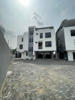 Aesthetically Pleasing 4 Bedroom Penthouse with Swimming Pool, Less Than 10 Minutes From Amore Gardens, Lekki, Lekki Phase 1, Lekki, Lagos, Block of Flats for Sale