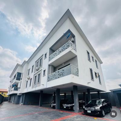 Nice 2 Bedroom Apartment, Maryland Ikeja Lagos, Maryland, Lagos, Flat / Apartment for Sale