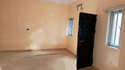 Newly Renovated 3 Bedroom Flat with Masters, Upstairs, Off Emmanuel Keshi, Gra Phase 2, Magodo, Lagos, Flat / Apartment for Rent