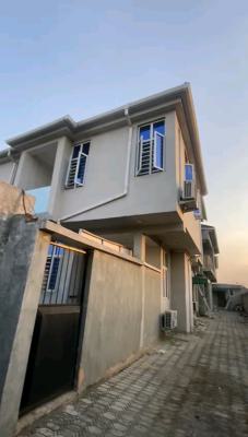 Newly Built 2bedroom Apartment, 12,peluola Street, Oworonshoki, Shomolu, Lagos, Flat / Apartment for Rent