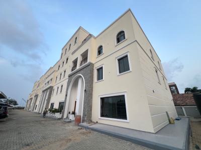 Waterfront 3 Bedroom Penthouse Apartment, Off Admiralty Way, Lekki Phase 1, Lekki, Lagos, Flat / Apartment for Sale