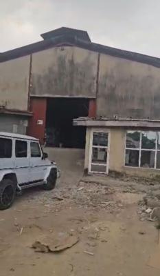Warehouse at Maryland, Ikeja, Maryland, Lagos, Warehouse for Sale