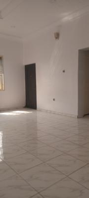3 Bedroom Flat, Mobil Road, Ilaje, Ajah, Lagos, Flat / Apartment for Rent