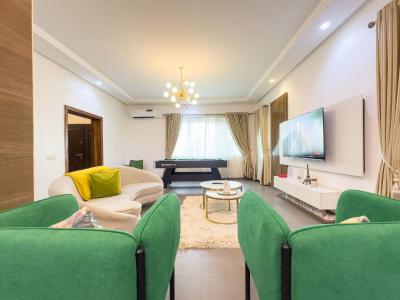 Fully Furnished 3 Bedroom with Exquisite Features, Lekki Phase 1, Lekki, Lagos, Flat / Apartment Short Let