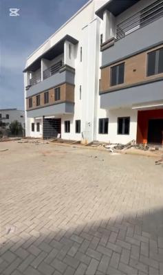 4-bedrooms Terrace Duplex with Bq, in an Estate, Tarred Road, Wuye, Abuja, Terraced Duplex for Rent