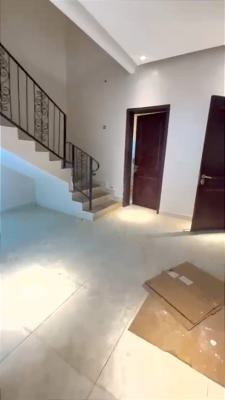 4-bedrooms Terrace Duplex with Bq, Tarred Road, Wuye, Abuja, Terraced Duplex for Rent