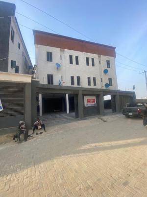 One of a Kind 2 Bedroom Apartment with 24/7 Security, Lekki Phase 1, Lekki, Lagos, Flat / Apartment for Rent