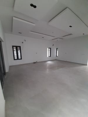 Its a  Self-serviced Come with Your Own Generator 5 Beddoom En-suite, Lekki Phase 1, Lekki, Lagos, House for Rent