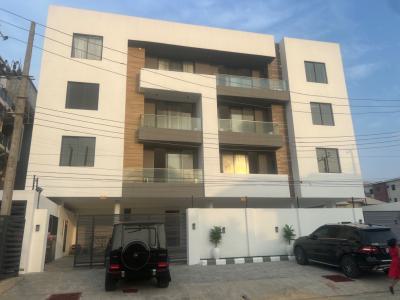Contemporary 2 Bed Apartment with Elevator , Pool & Gym ️, Lekki Phase 1, Lekki, Lagos, Flat / Apartment for Sale