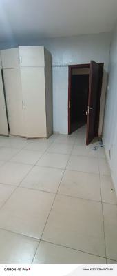 3 Bedroom Rooms Shared Apartment House in Osapa, Rasaq Eletu Street, Lekki Phase 1, Lekki, Lagos, Self Contain (single Rooms) for Rent