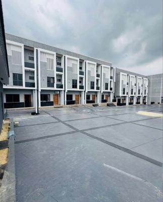 Spacious 4 Bedrooms Duplex, Gra Phase 2, Magodo, Lagos, Terraced Duplex for Sale
