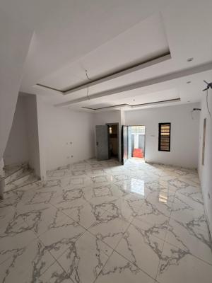 Luxury 3 Bedroom Flat, Gra Phase 1, Magodo, Lagos, Flat / Apartment for Rent