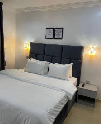 Fully Furnished and Serviced 3 Bedrooms at Lekki, Lekki, Lekki Phase 1, Lekki, Lagos, Flat / Apartment for Rent