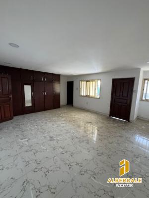 Spacious Shared Master Bedroom (with Balcony), Agungi, Lekki, Lagos, Self Contain (single Rooms) for Rent