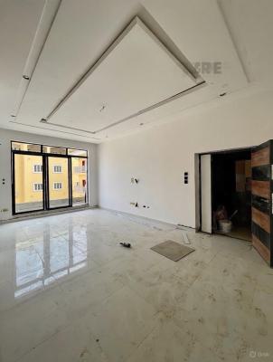 Lovely 3 Bedroom Apartment with Bq, Lekki Phase 1, Lekki, Lagos, Block of Flats for Sale