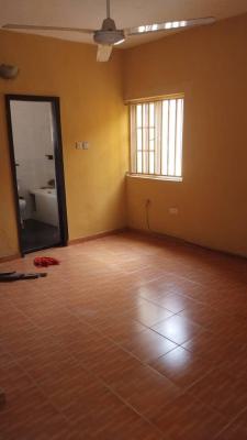 Luxury Spacious Shared Apartment, Chevyview Estate Chevron Drive, Lekki, Lagos, Self Contain (single Rooms) for Rent
