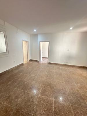 Lovely 2bedroom Apartment (upstairs) in a Serene Location, Lekki Phase 1, Right Hand Side, Lekki, Lagos, Lekki Phase 1, Lekki, Lagos, Flat / Apartment for Rent