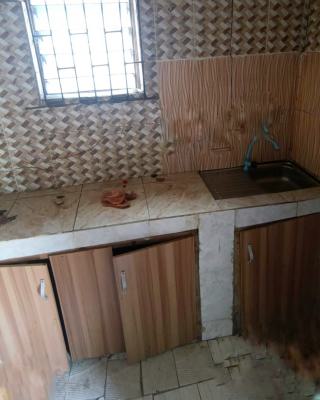 Standard Room Self Contain, Via St Finmbaars College Road, Akoka, Yaba, Lagos, Self Contain (single Rooms) for Rent