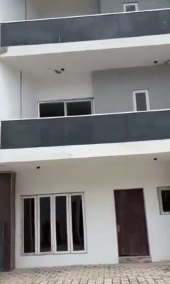 4bedroom Terrace Duplex with a Room Bq in Jahi, Jahi, Abuja, Terraced Duplex for Sale